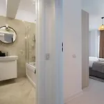 Spacious 606 公寓 *
