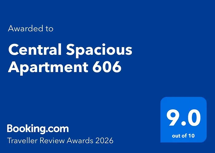 Spacious 606 アパート *